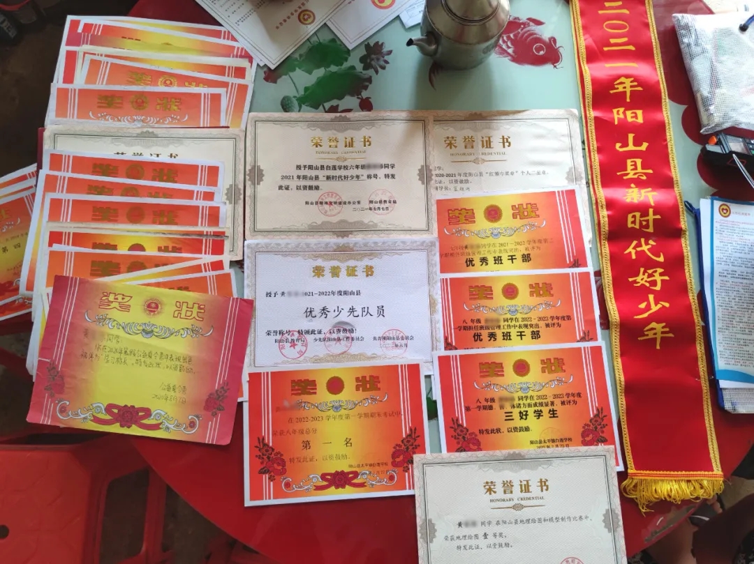 1714035016609674.jpg 10.webp.jpg