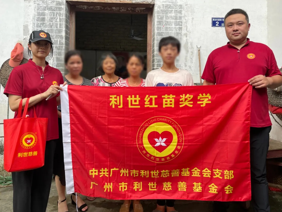 1714035083597711.jpg 17.webp.jpg